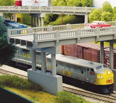 Rix Products N Bausatz "1930s Highway Overpass 50' Deck w/Pier"